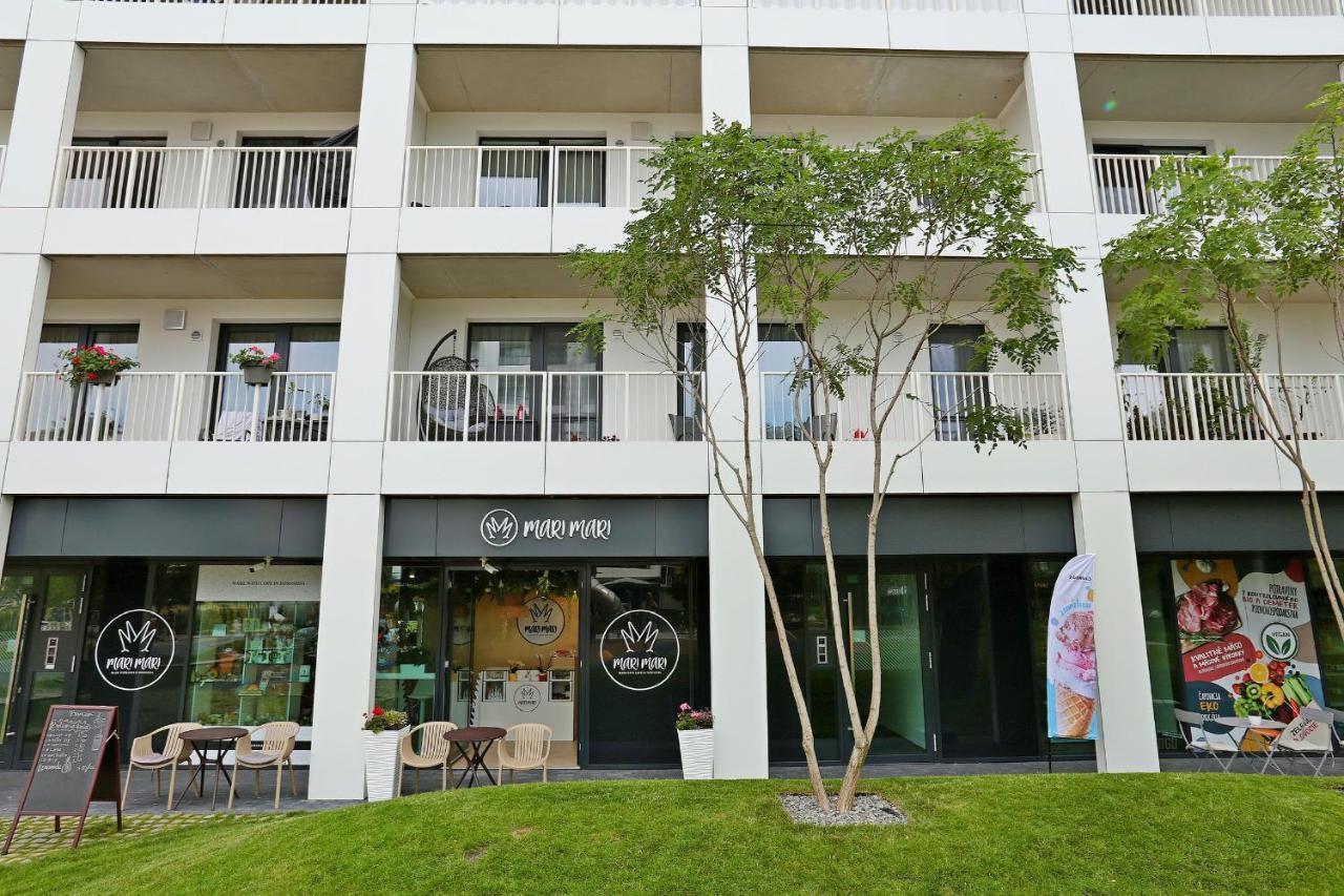 Modern Apartment Near The City Centre Urban บราติสลาวา ภายนอก รูปภาพ